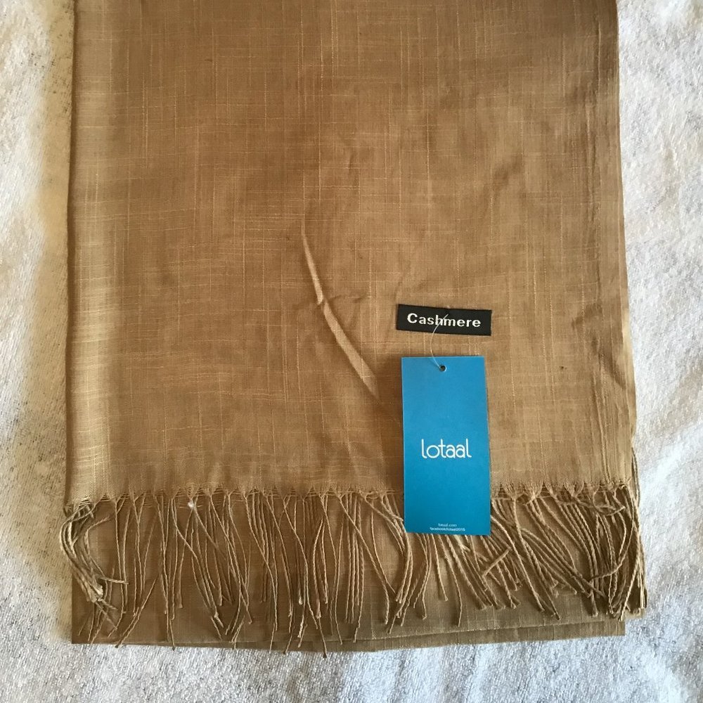 NWT Cashmere wrap/scarf